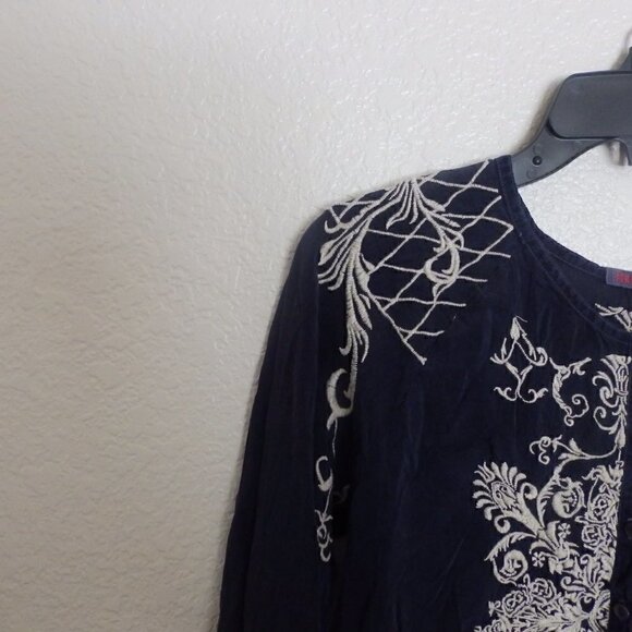 Johnny Was embroidered crew neck buttoned cupra rayon long sleeve blouse sz S - Picture 4 of 8